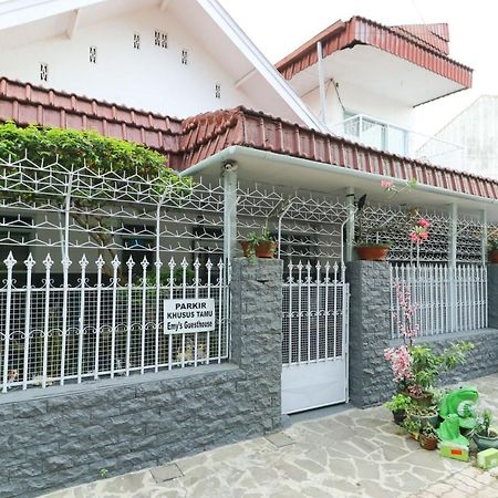 Emy'S Guesthouse Jenggrik Εξωτερικό φωτογραφία